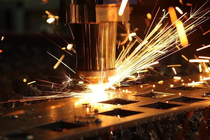 如何正確清洗激光切割機(jī)的鏡片？