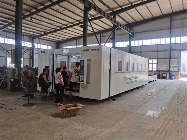 數(shù)控光纖激光切割機(jī)自動對焦和手動對焦哪個(gè)好?