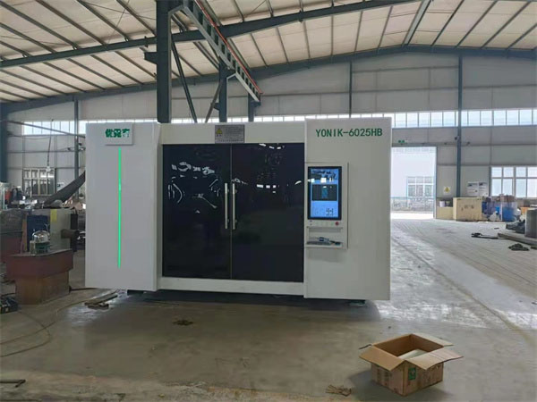 新型光纖激光切割機(jī)有哪些特點(diǎn)和優(yōu)勢(shì)?